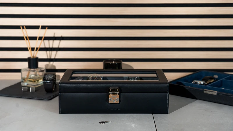 INFINITY Uhrenbox aus Leder für 10 Uhren