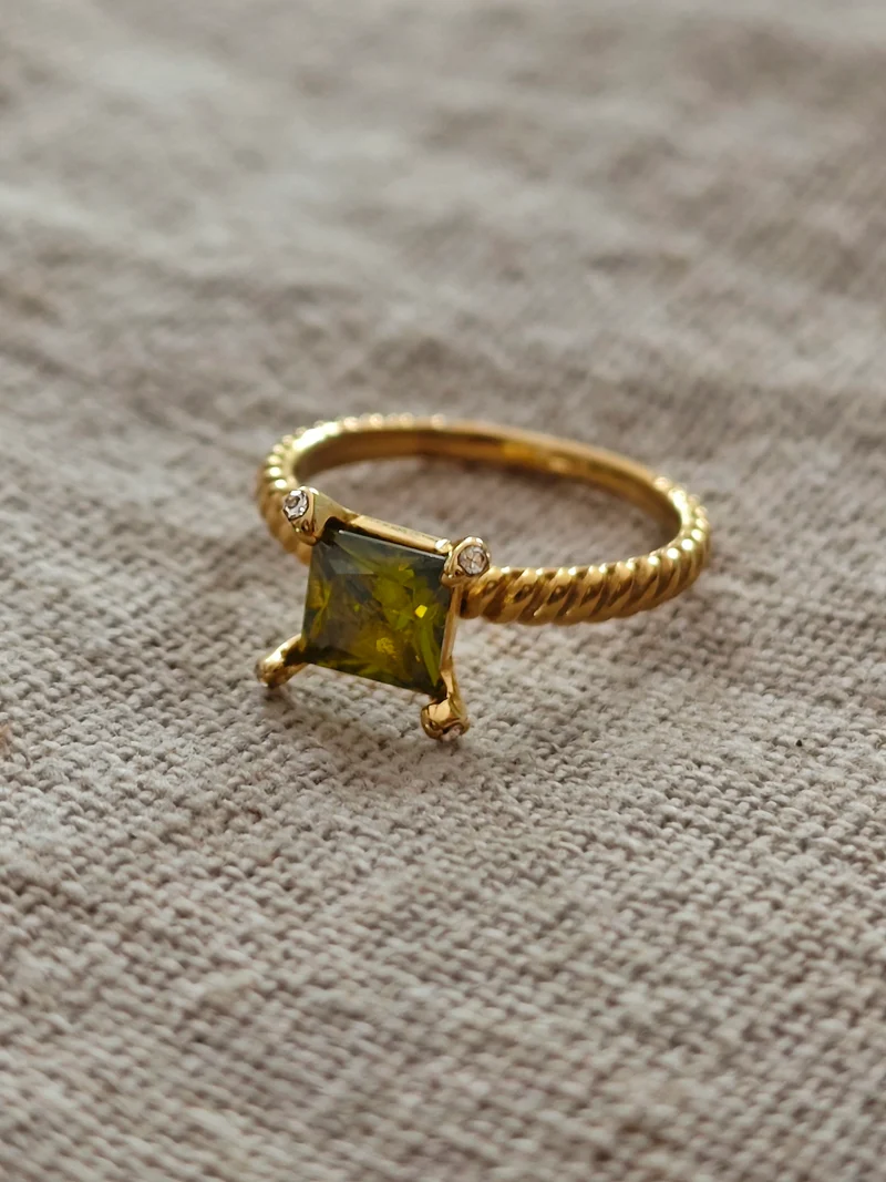 Green Cube Ring