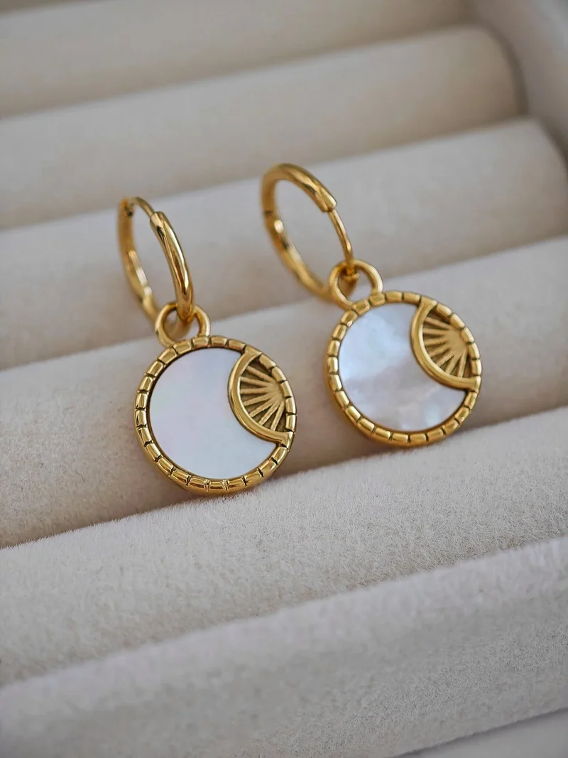 Cosmic Moon Hoops