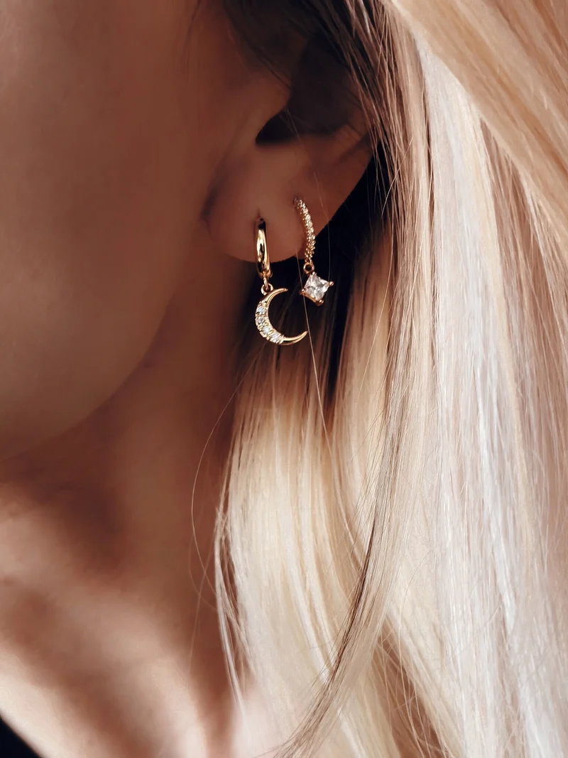 Mond Hoop Ohrring Set