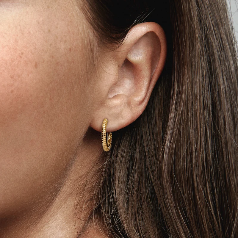 Pandora Moments damen Ohrringe 585 Vergoldung 262728C00