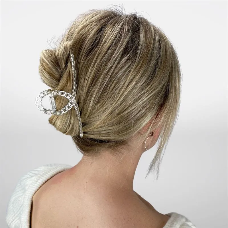 SOHO Haarspange – Metall Silber mit Kettendetail