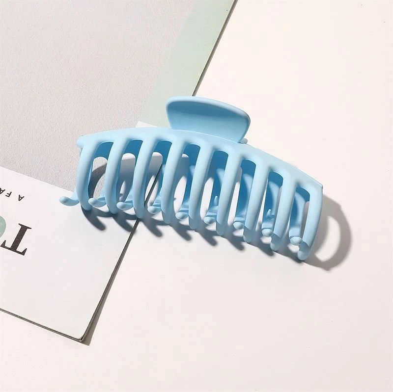 Krallen-Haarspange SOHO Kana – Hellblau