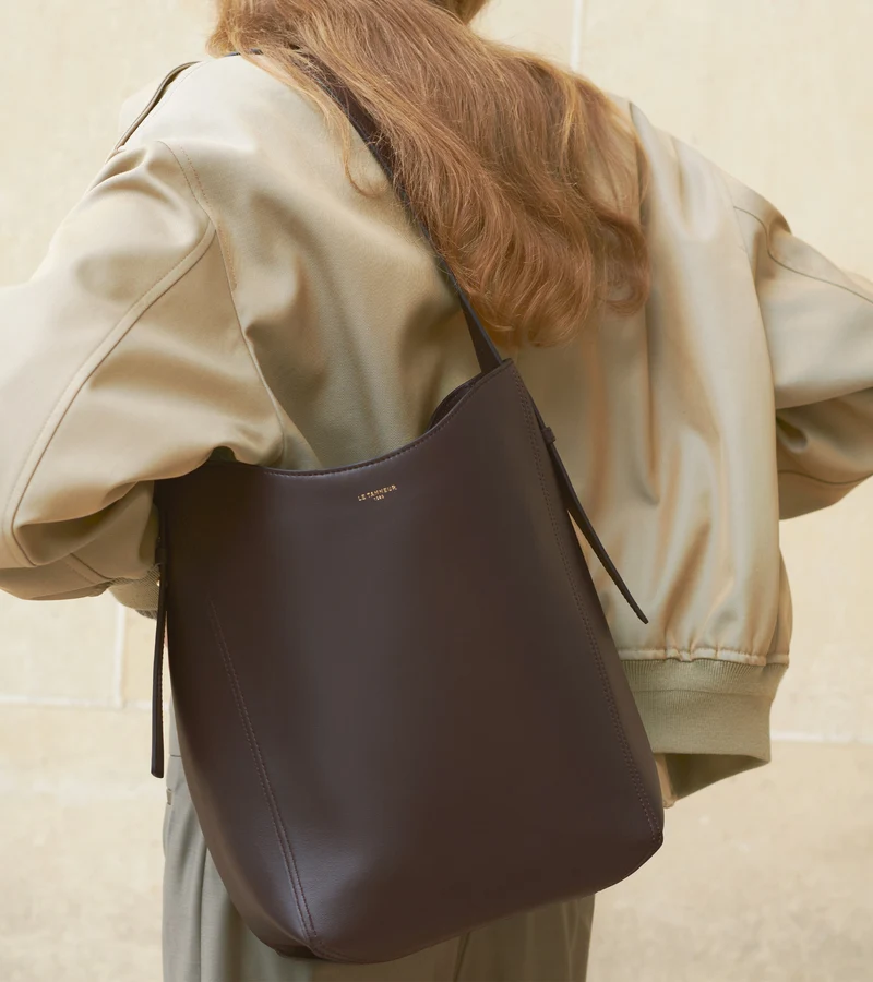 Sac hobo moyen modèle Céleste en cuir lisse