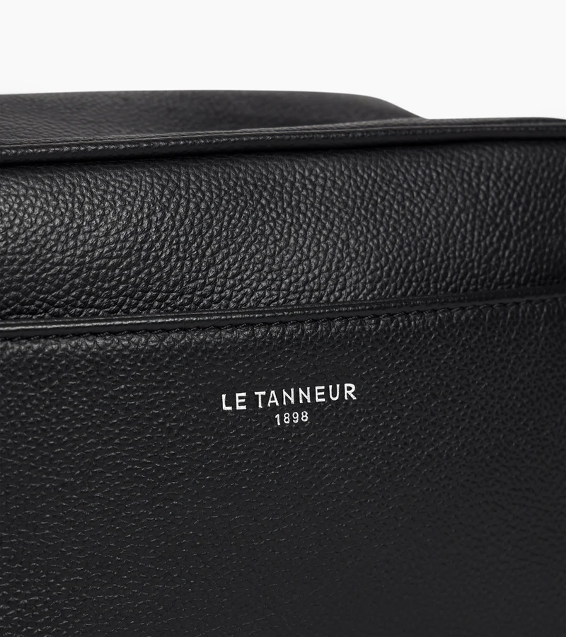Trousse de toilette en cuir grainé