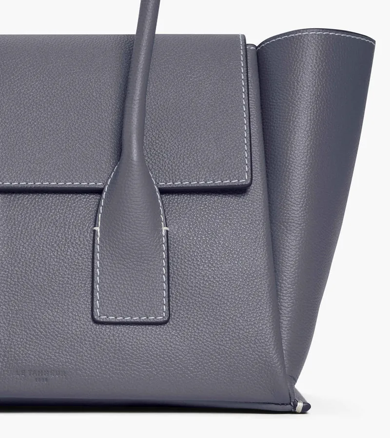 Sac cabas moyen modèle à rabat Elena en cuir grainé