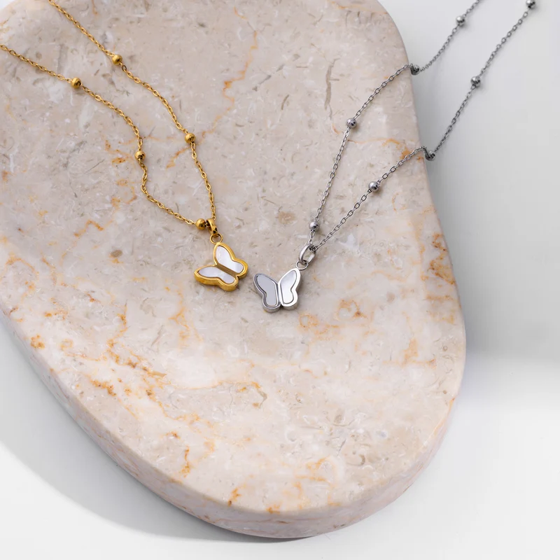 So Butterfly necklace gold