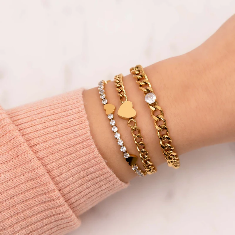 Heart chain bold gold