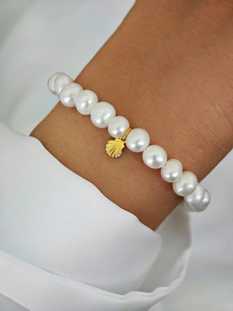 Seashell Charm Perlenarmband