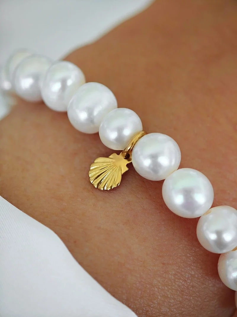 Seashell Charm Perlenarmband