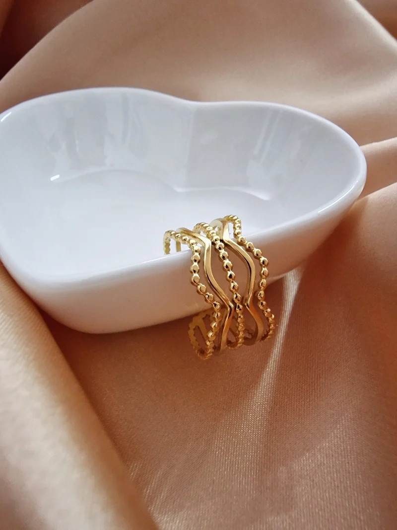 Lisha Ring