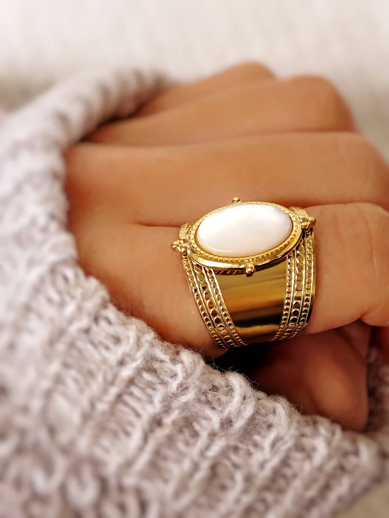 White Orient Ring