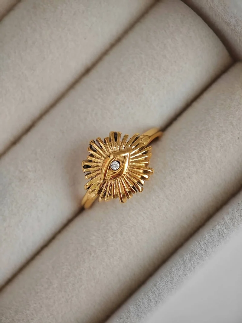 Nazar Sonnen Ring
