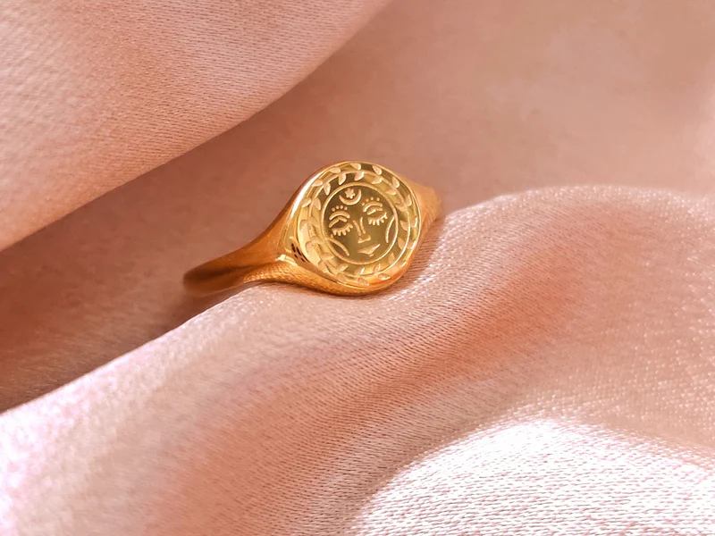 Aura Sun Ring