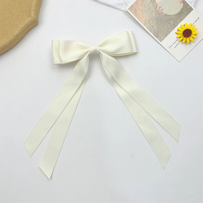Soho Anua Bow Hair Clip - Weiß
