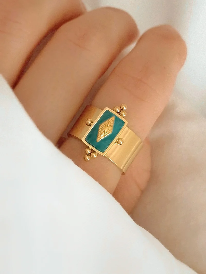Green Orient Ring