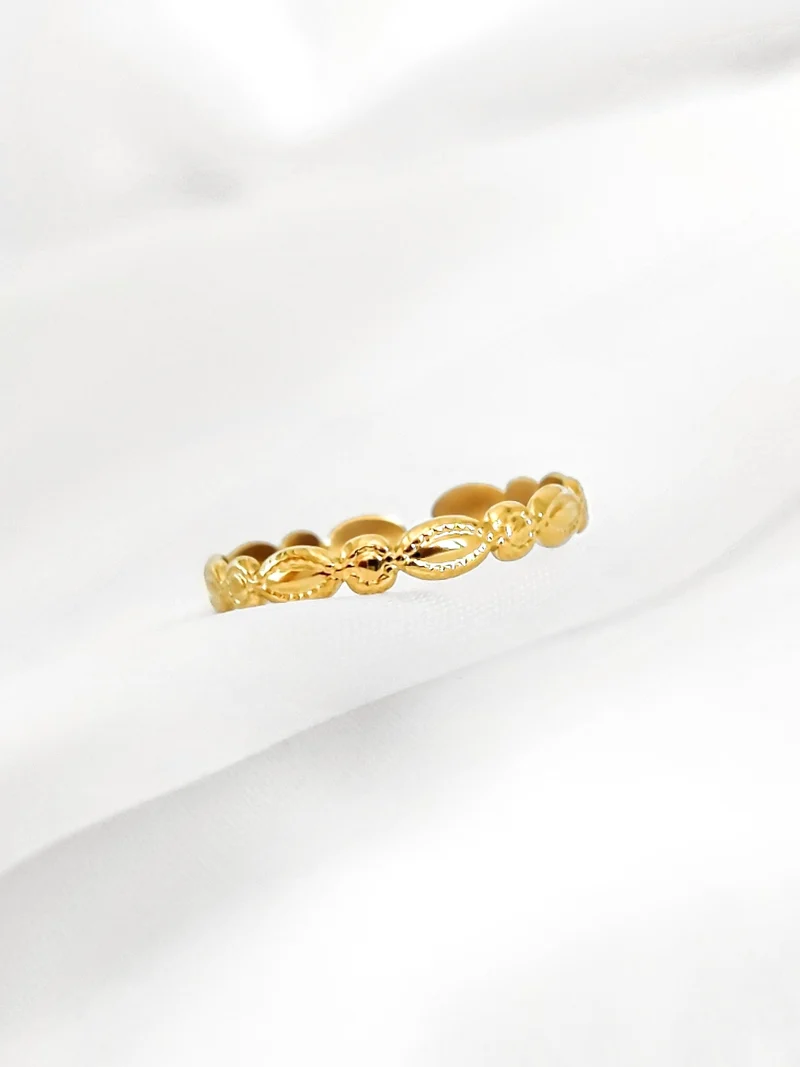 Shira Ring