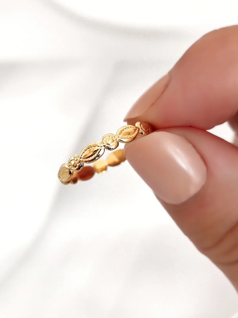 Shira Ring