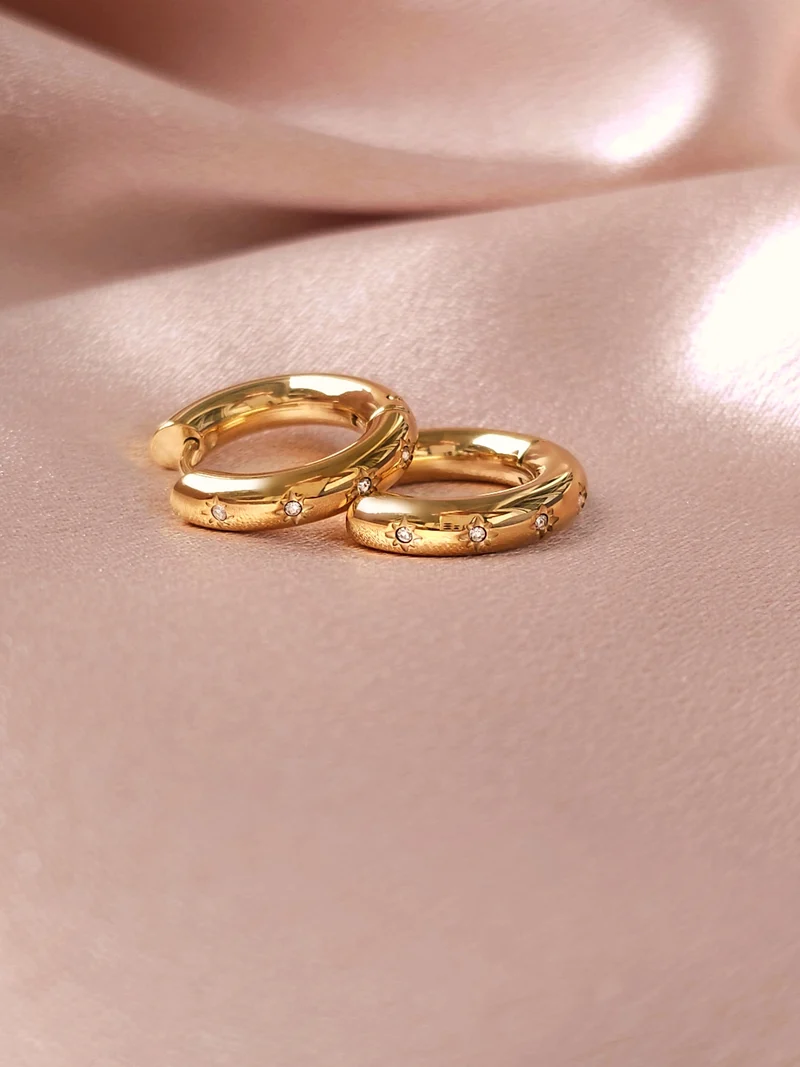 Malaika Hoops