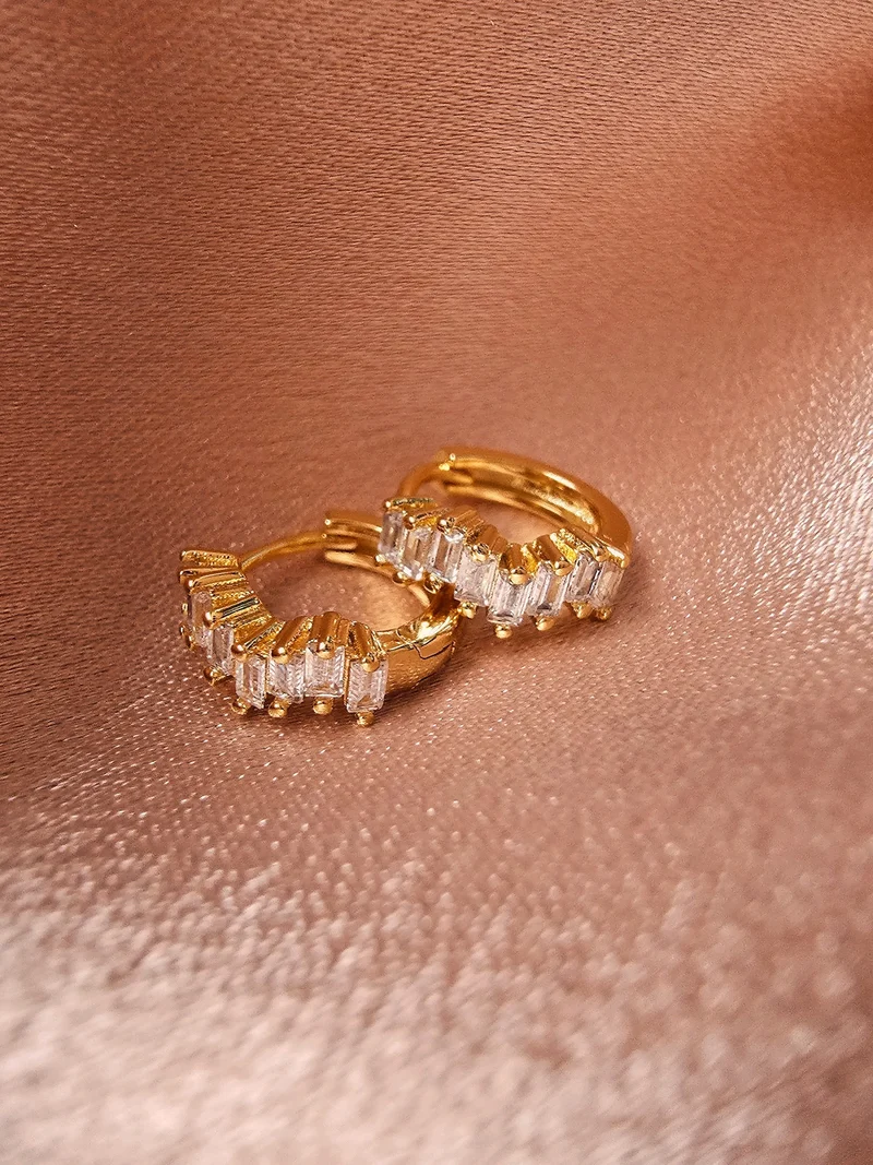 Mini Zirkon Hoops