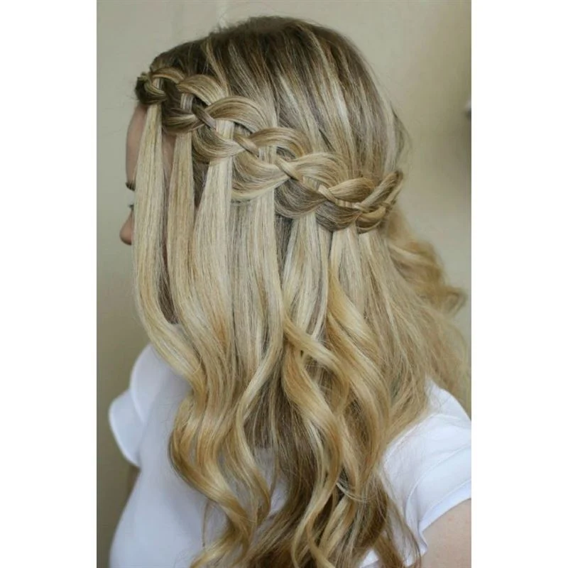 Flechthilfe für Wasserfallzöpfe – Haarstyling-Tool