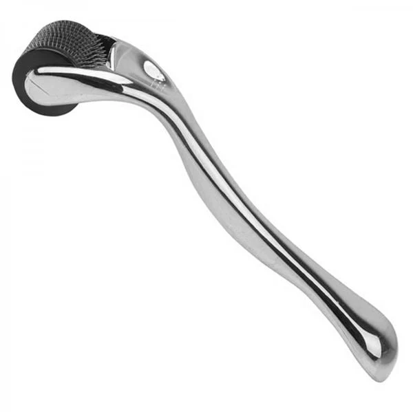 UNIQ Skin Roller 540 Titannadeln 0,5 mm. für das Gesicht
