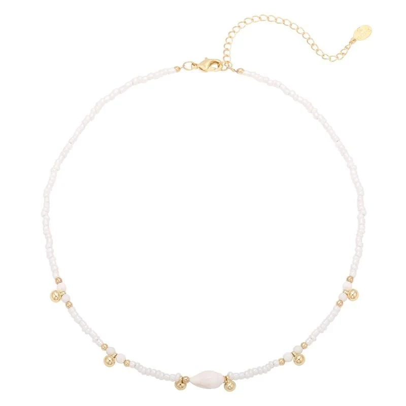 Perlen Halskette – SOHO Ila mit Muscheln, Weiß