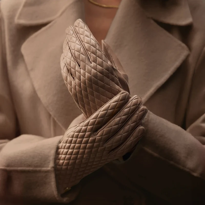 Isabel Bernard Honoré Rosette Taupe Ziegenfell Leder Handschuhe IB67002-378-7