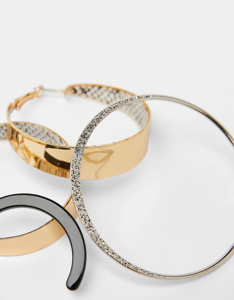 Set of 3 pairs of hoop earrings