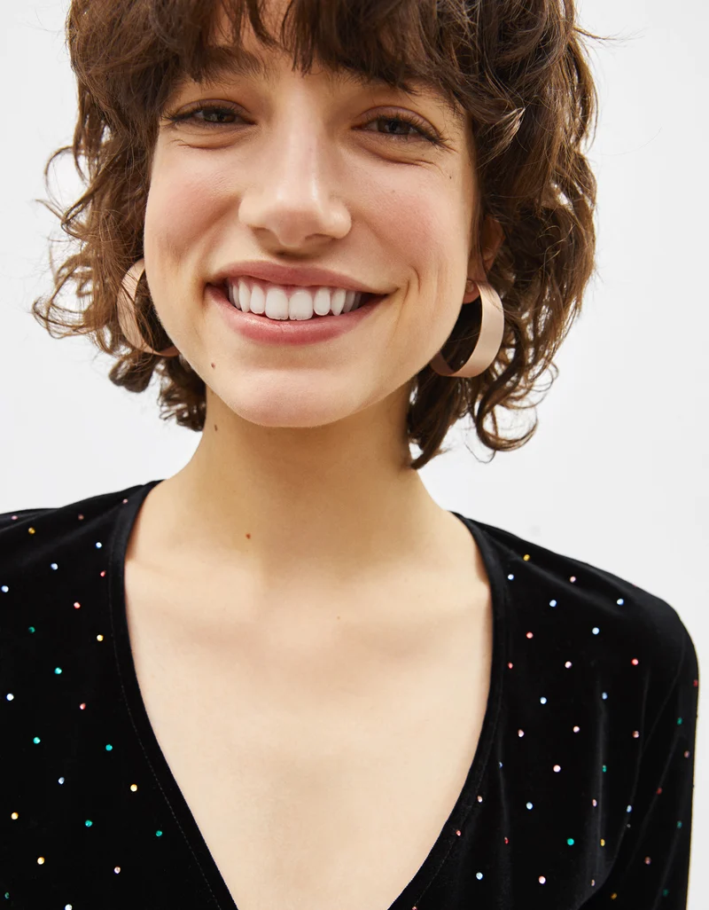 Set of hoop earrings
