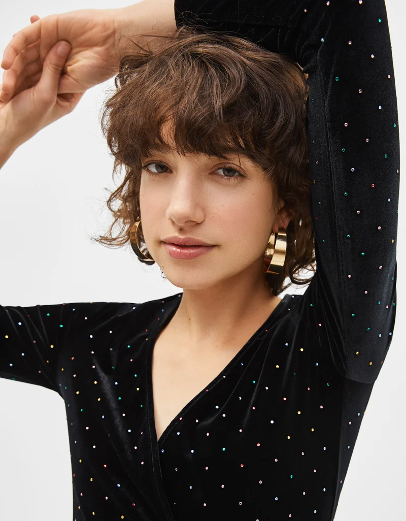 Set of hoop earrings